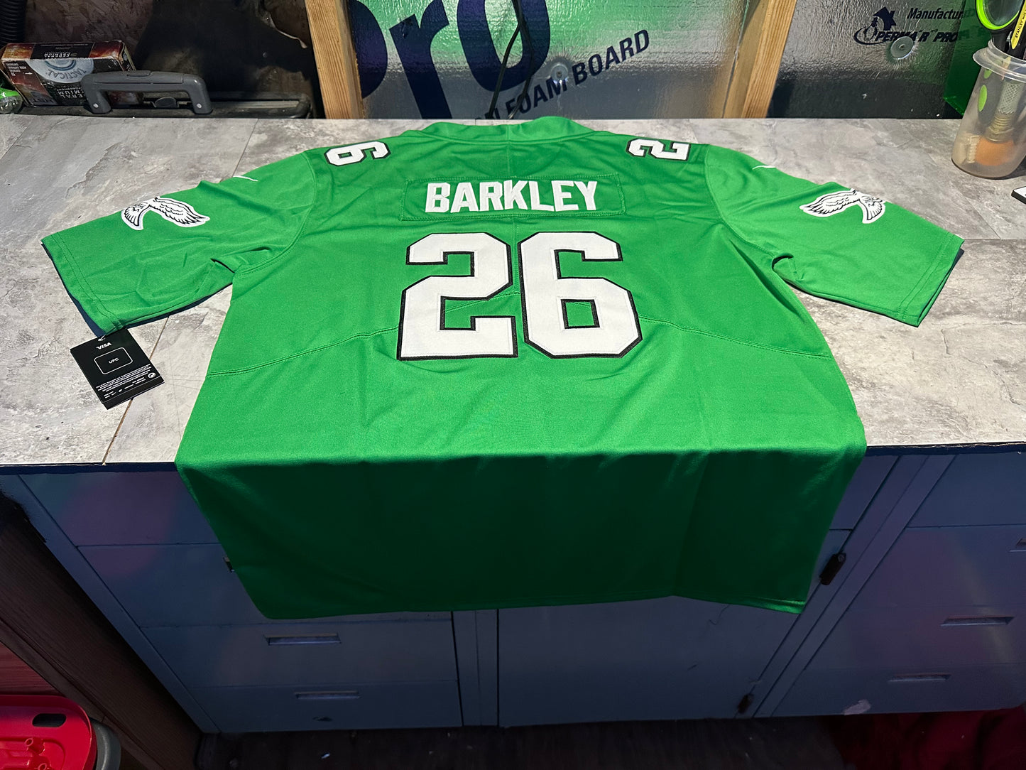 NWT Men's Medium Philadelphia Eagles Saquon Barkley Throwback Kelly Green Jersey