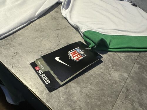 NWT Philadelphia Eagles Jalen Hurts White W/Kelly Green Jersey Size 5X