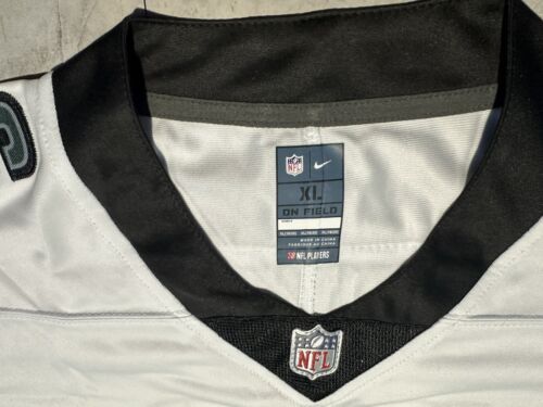 NWT Youth Philadelphia Eagles Saquon Barkley White Jersey Size XLarge