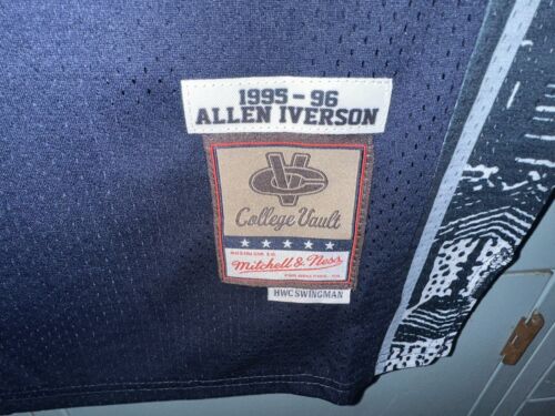 Men's Large Georgetown Hoyas Allen Iverson Mitchell & Ness College Swingman