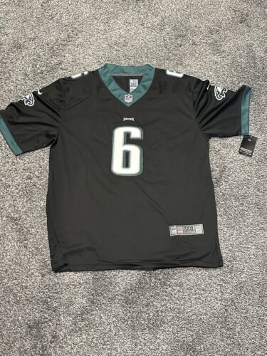 NWT Men’s DeVonta Smith #6 Black  Eagles Jersey, 3XL.