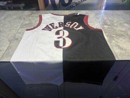 Men's Large Philadelphia Bk/ Wh 76ers Allen Iverson Mitchell & Ness Swingman