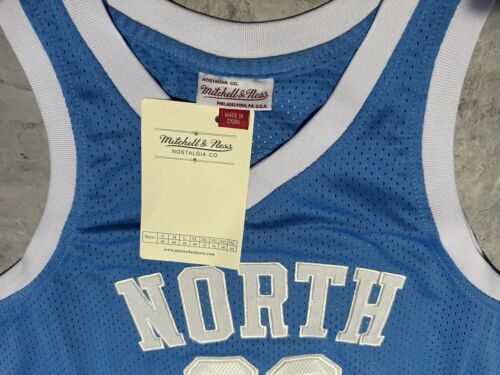 NWT Mitchell & Ness Michael Jordan #23 North Carolina Jersey Blue Larg