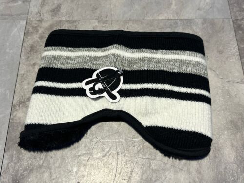 NWT PHILADELPHIA EAGLES White/Black NFL Earmuffs. Comfy Inside. Hat