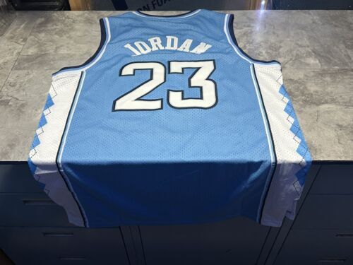NWOT Medium Blue North Carolina Tar Heels NCAA Michael Jordan #23 Basketball
