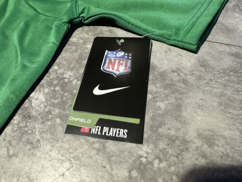 NWT Youth Small Philadelphia Eagles Saquon Barkley Throwback Kelly Green