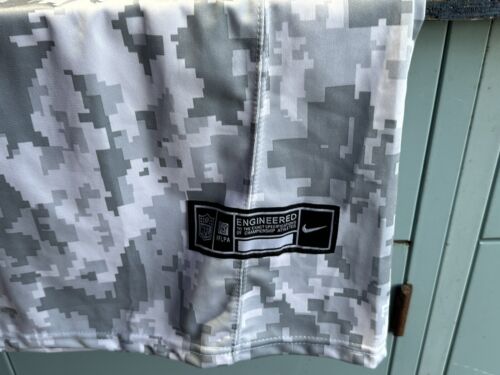 NWT Philadelphia Eagles Saquon Barkley Camo 2024 Salute To Service Jersey Small