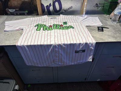 NWT Men's 3XL Philadelphia Phillies PHANATIC Jersey Size XXXLarge. Old