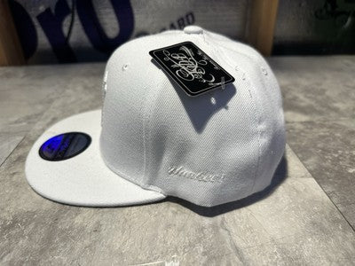 NWT Kipa Premium New York Yankees White NY Hat Cap Lid. Yankee