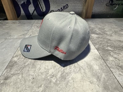 NWT Kipa Premium Philadelphia Phillies Gray/Red P Hat Cap Lid Curved Brim