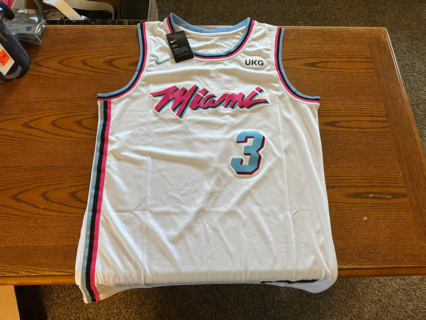 NWT Miami Heat Dwayne Wade Miami Vice Swingman Jersey Size 50 Large