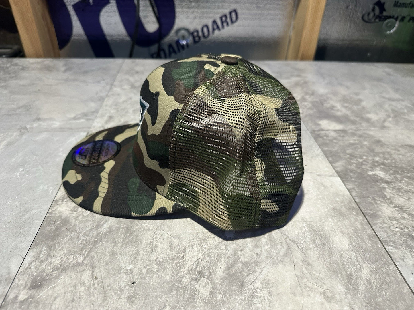 NWT Kipa Premium Philadelphia Eagles Camouflage SnapBack Mesh Hat. Cap