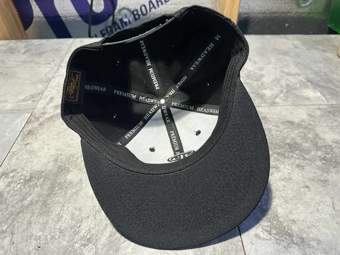 NWT Kipa Premium Philadelphia Phillies Black/ Black Brim Cap Lid