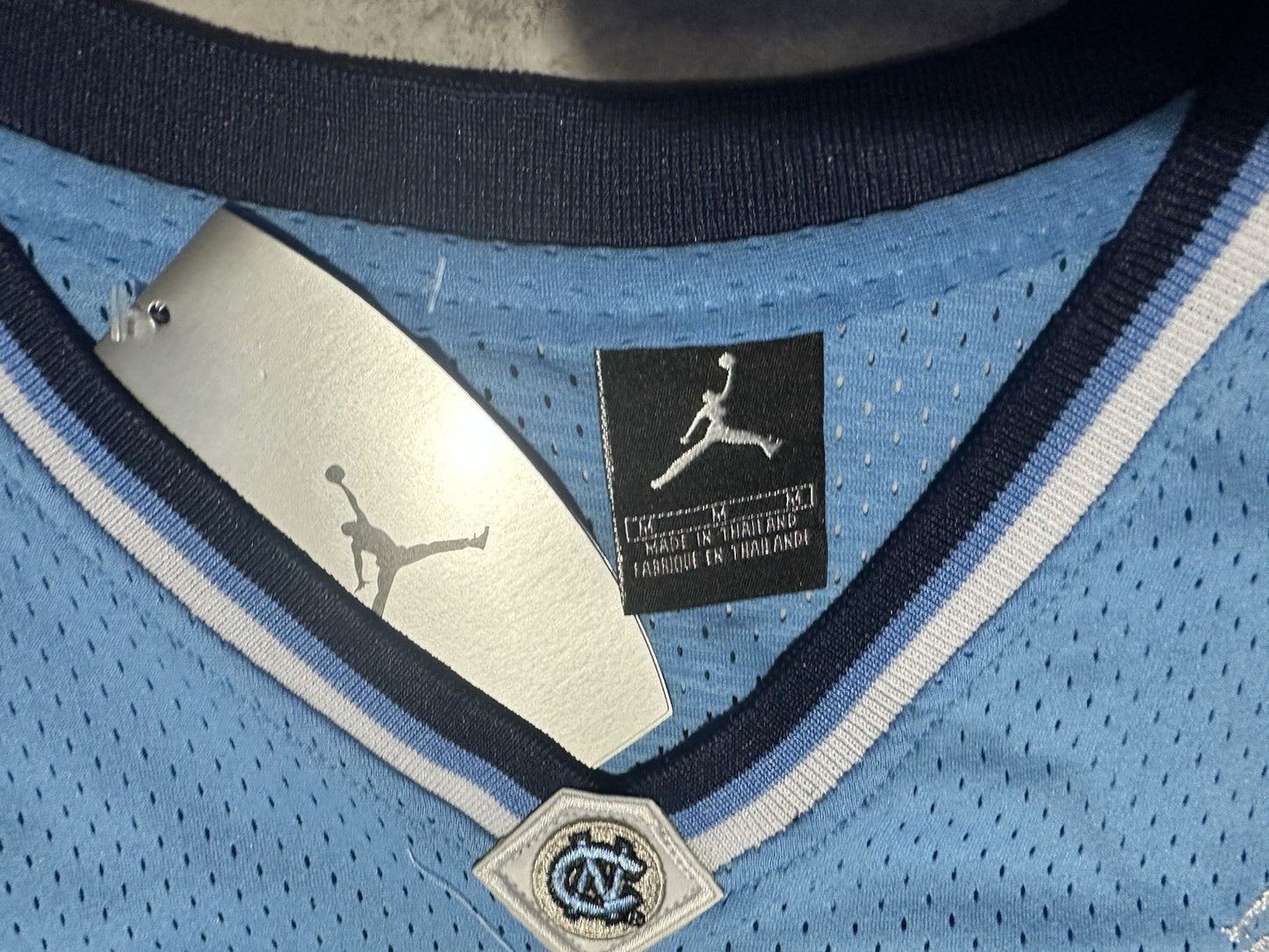 NWT Michael Jordan #23 North Carolina Elite Limited Jersey Blue Medium
