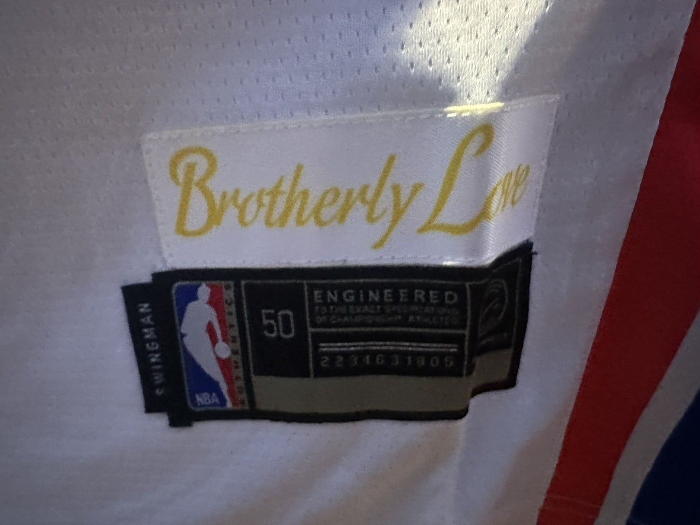 NWT Philadelphia 76ers Large White Joel Embiid Swingman Jersey Statement Edition