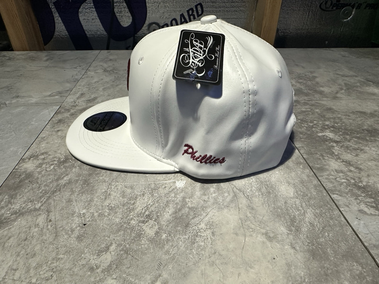 NWT Kipa Premium Philadelphia Phillies Throwback Leather White/ Red P