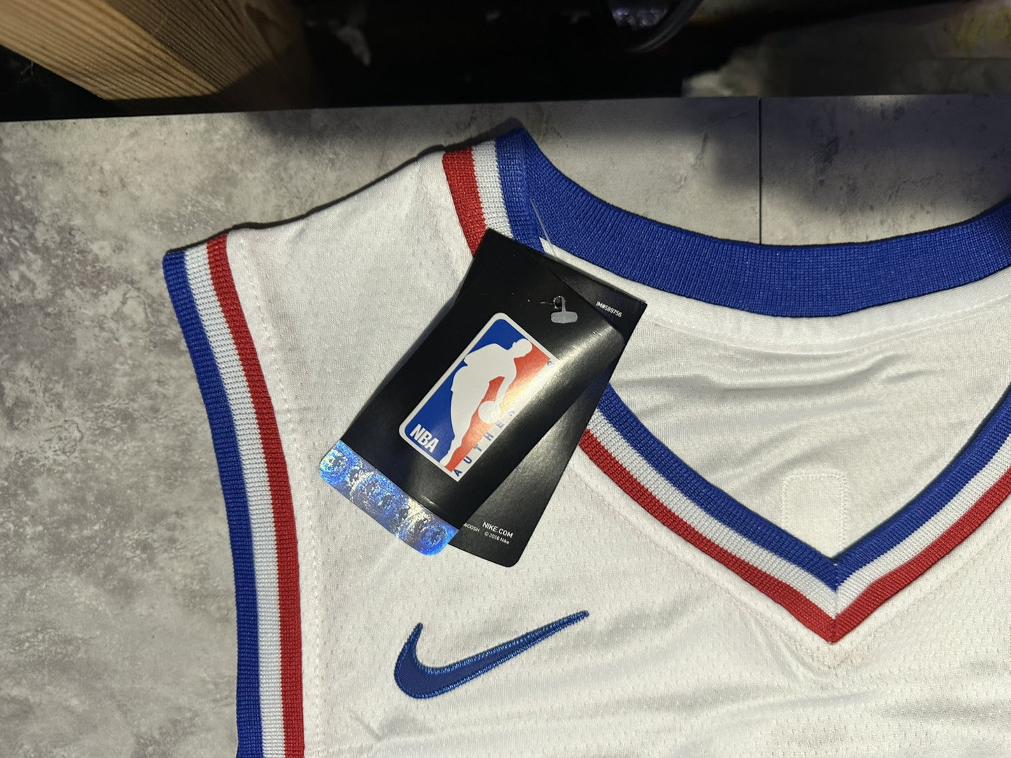 NWT Philadelphia 76ers Large White Joel Embiid Swingman Jersey Statement Edition