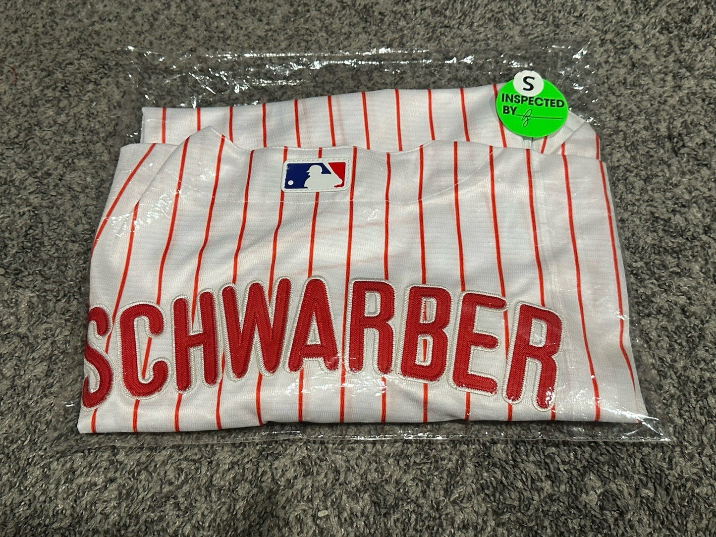 NWT Men’s Kyle Schwarber Phillies Home Pinstripe Jersey Small