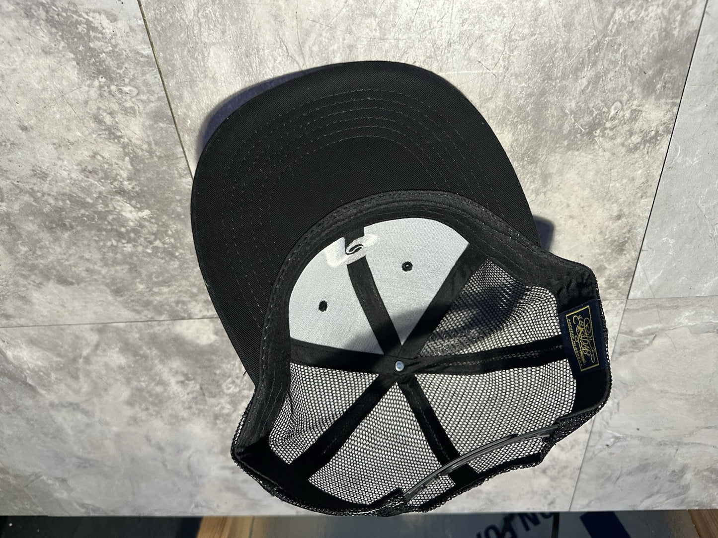 NWT Kipa Premium Philadelphia Phillies Black/ White P Mesh Hat Cap Lid