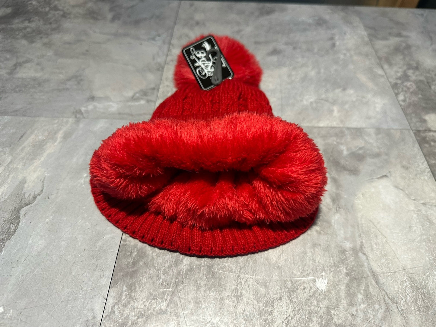 NWT PHILADELPHIA EAGLES Red NFL BEANIE. Knit. Fleece Lined.