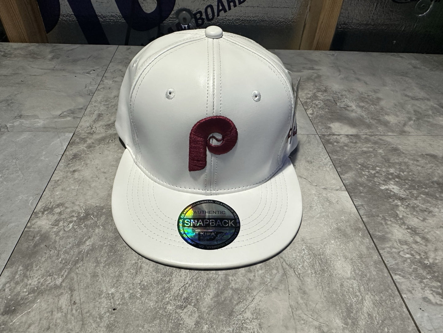 NWT Kipa Premium Philadelphia Phillies Throwback Leather White/ Red P