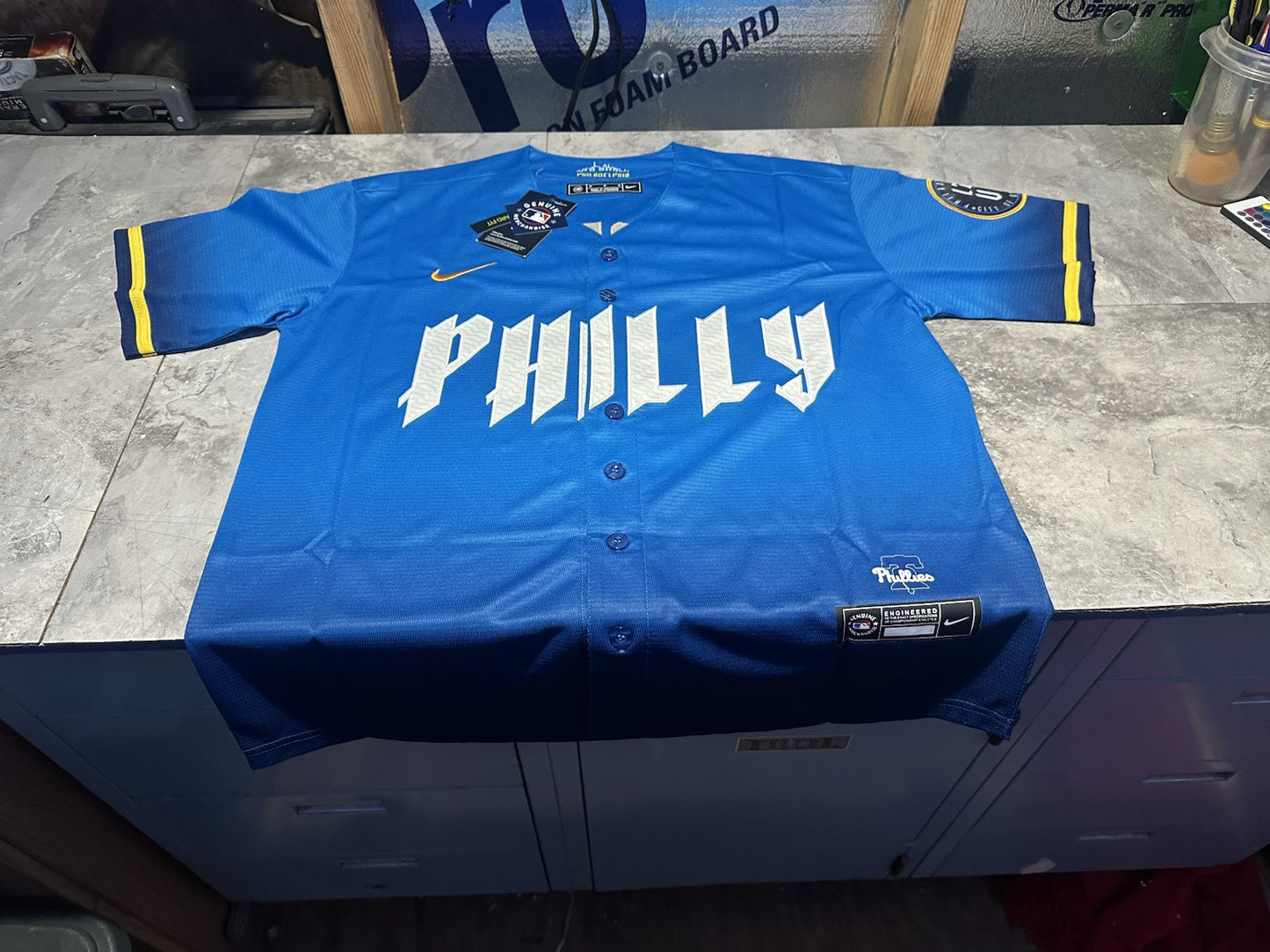 NWT Medium Bryce Harper Philadelphia Phillies City Connect Jersey Size