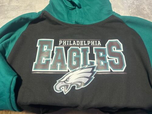 Philadelphia Eagles Hooded Sweatshirt, Eagles Hoodie, Football. Black/Green