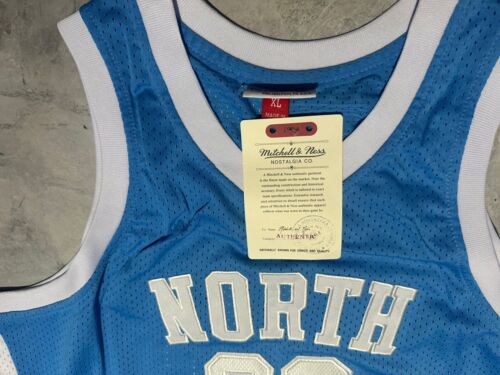 NWT Mitchell & Ness Michael Jordan #23 North Carolina Jersey Blue XLar