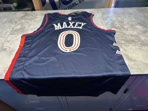 NWT Men’s Tyrese Maxey City Of Brotherly Love 76ers Sixers Jersey Small