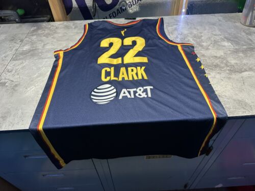 NWT Youth XXL Caitlin Clark #22 Indiana Fever Stitched Jersey.