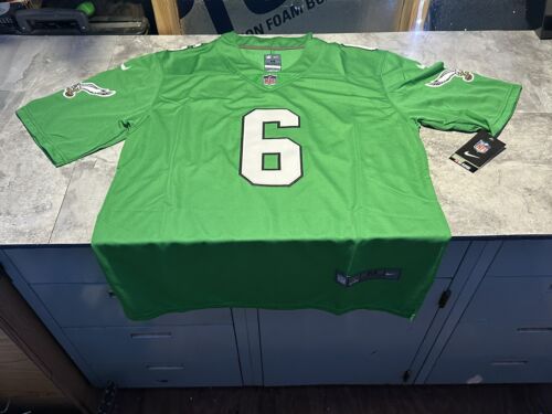 NWT Men’s Devonta Smith Philadelphia Eagles Kelly Green Jersey Size Medium
