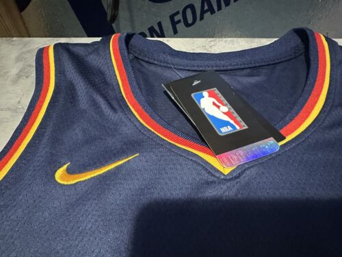 NWT Youth XXL Caitlin Clark #22 Indiana Fever Stitched Jersey.