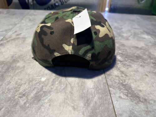 NWT New Century Philadelphia Eagles Throwback Camouflage SnapBack Hat.
