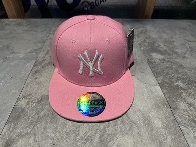 NWT Kipa Premium New York Yankees Pink/ White NY Hat Cap Lid. Yankee