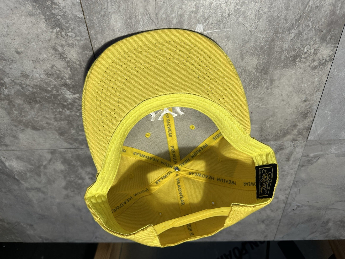 NWT Kipa Premium New York Yankees Yellow/ White NY Hat Cap Lid