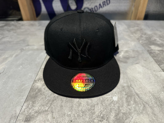 NWT Kipa Premium New York Yankees Black/ Black NY Hat Cap Lid