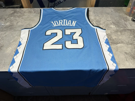 NWT Michael Jordan #23 North Carolina Elite Limited Jersey Blue XLarge