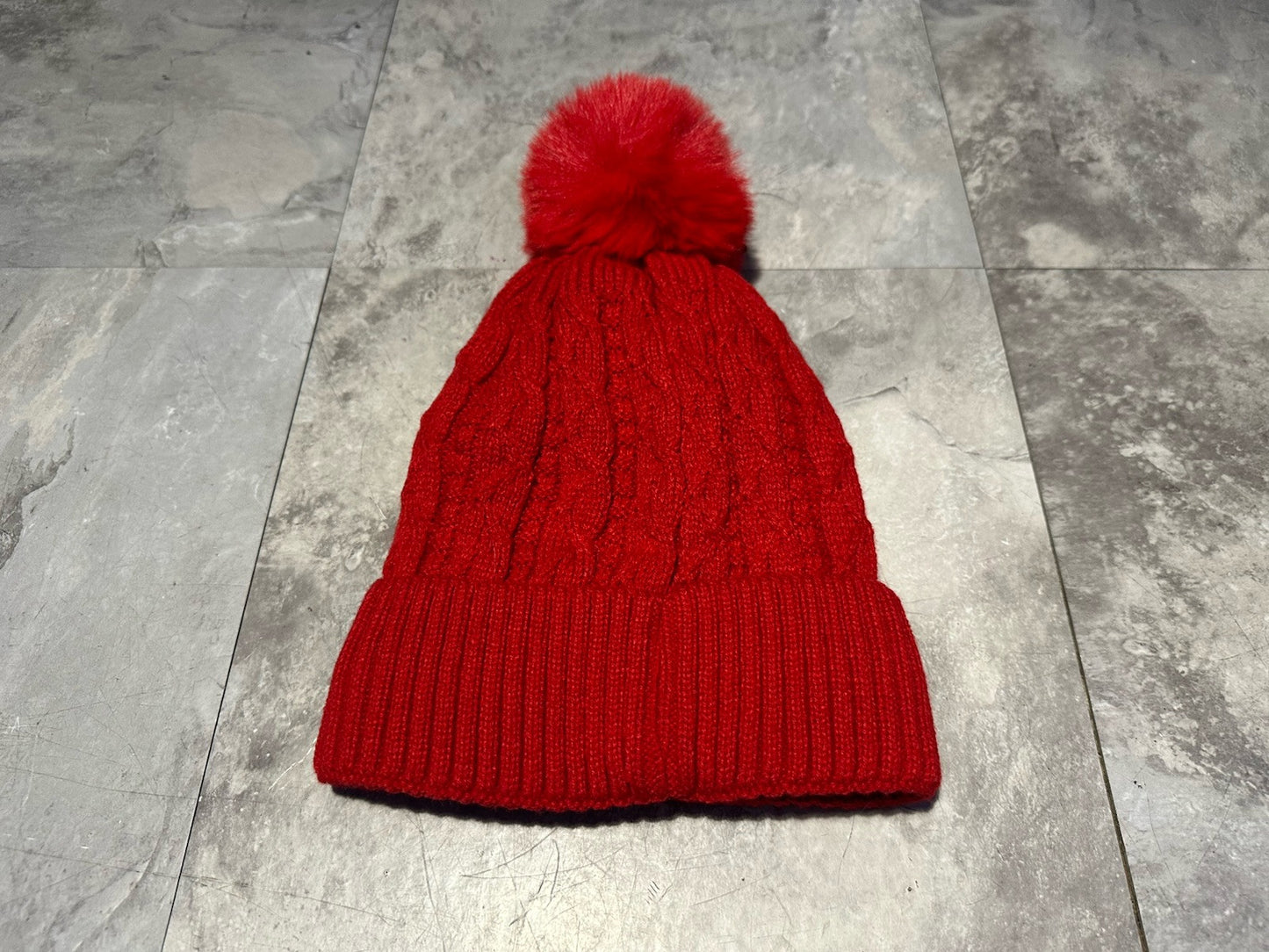 NWT PHILADELPHIA EAGLES Red NFL BEANIE. Knit. Fleece Lined.